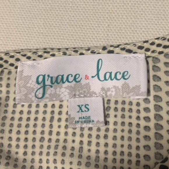 Grace & Lace: Aztec Embroidered Dress - Picture 11 of 12